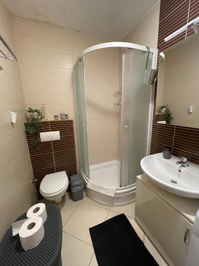 Apartment Deluxe Im Медулин Екстериор снимка