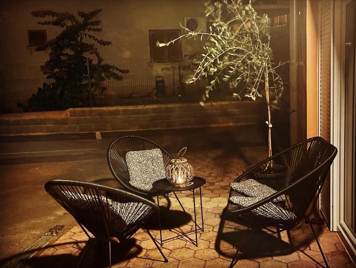 Apartment Deluxe Im Медулин Екстериор снимка